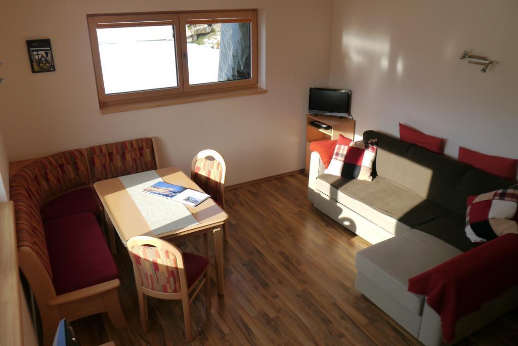 Austrian Alpine Apartments Ramsau am Dachstein Exterior photo