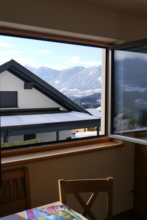 Austrian Alpine Apartments Ramsau am Dachstein Room photo